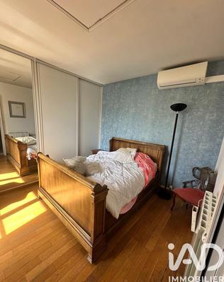 Maison - 190 m² - 9 pièces