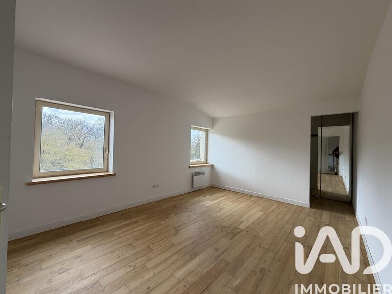 Maison - 400 m² - 10 pièces