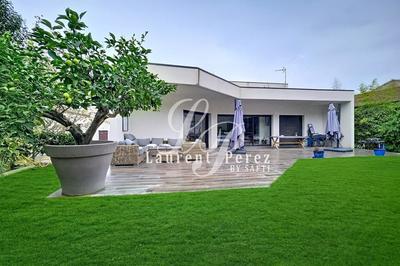 Maison - 175 m² - 6 pièces