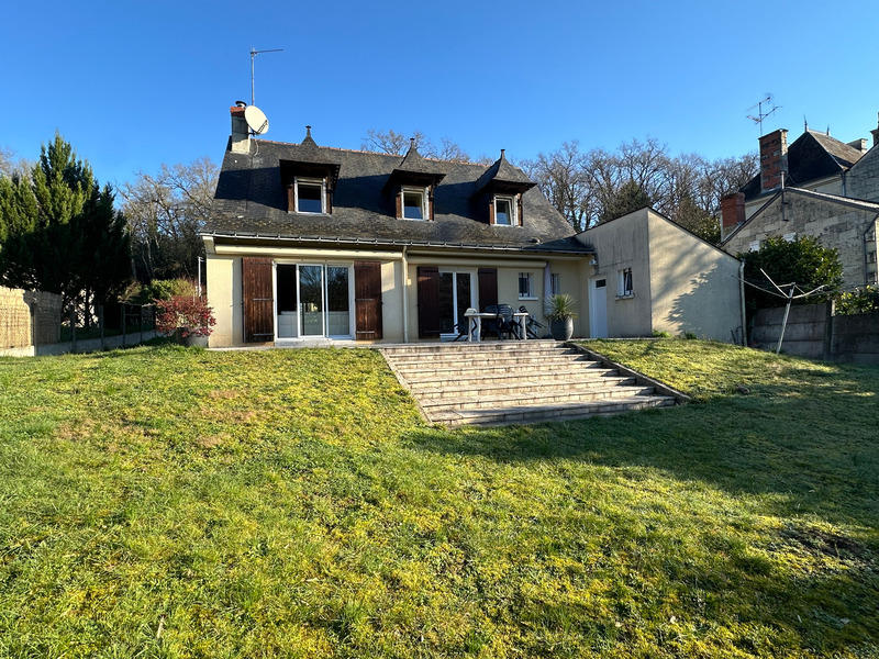 Maison - 163 m² - 6 pièces