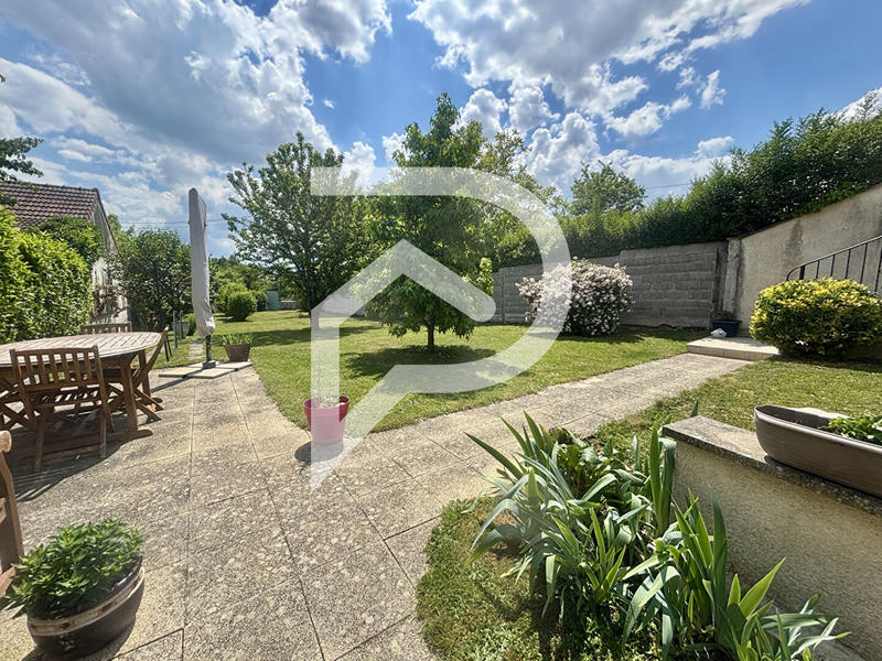 Maison - 87 m² - 5 pièces