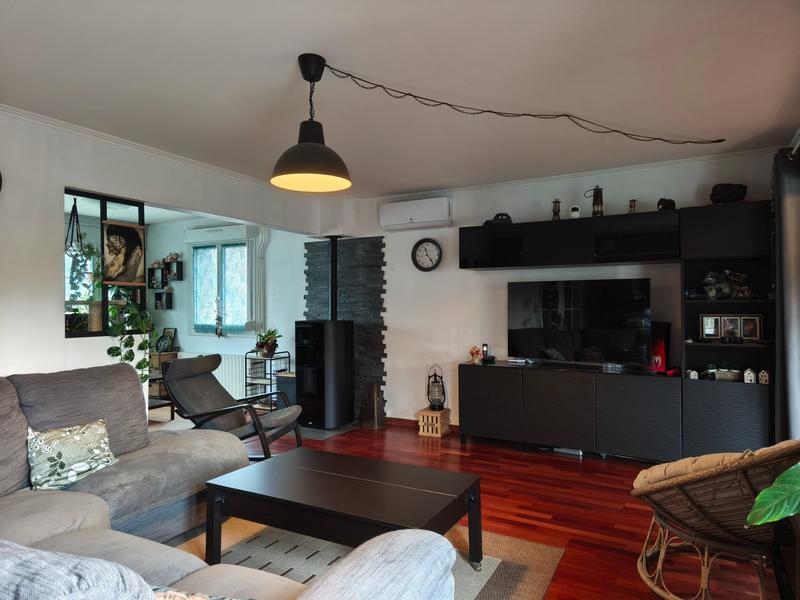 Maison - 145 m² - 5 pièces