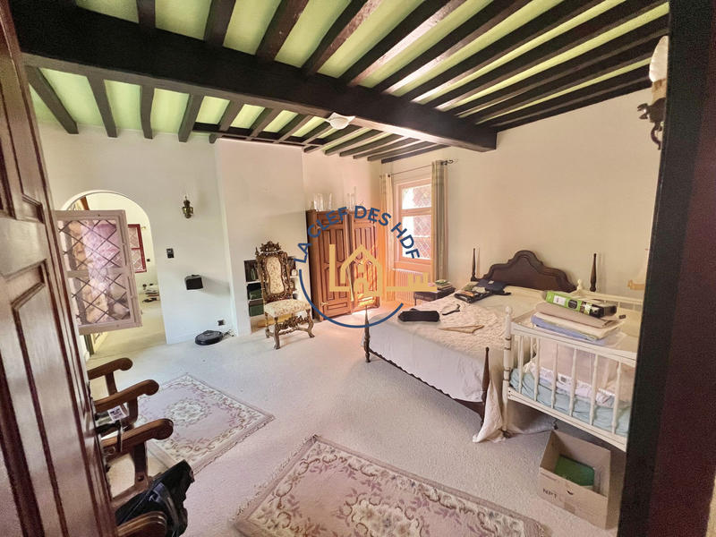 Maison - 212 m² - 5 pièces