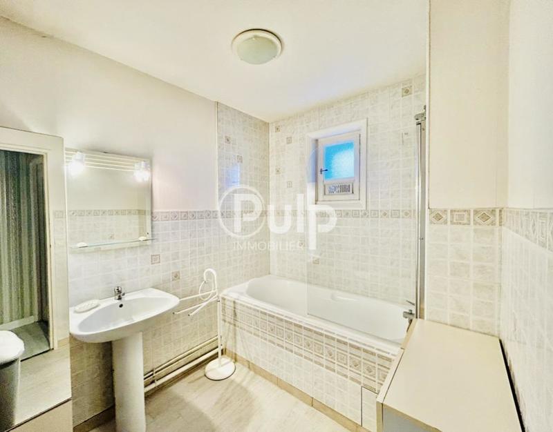 Appartement - 72 m² - 4 pièces