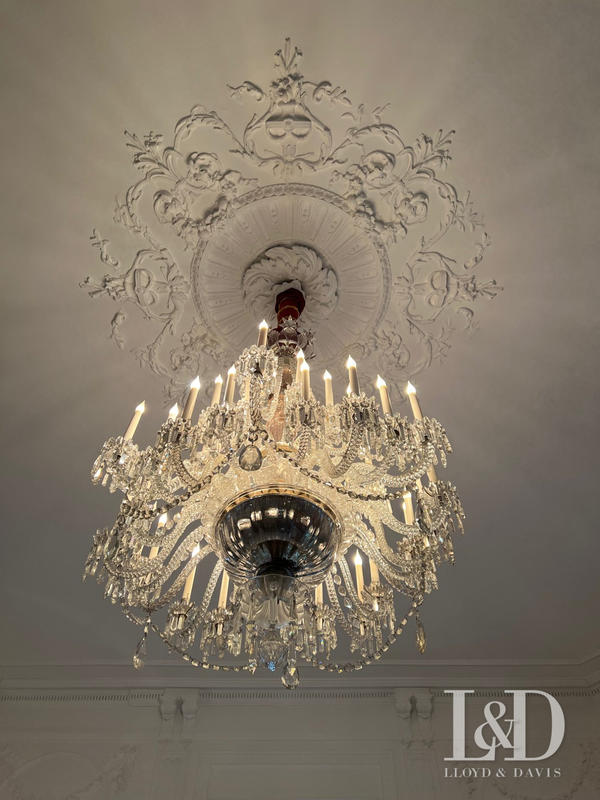 Maison - 710 m² - 15 pièces