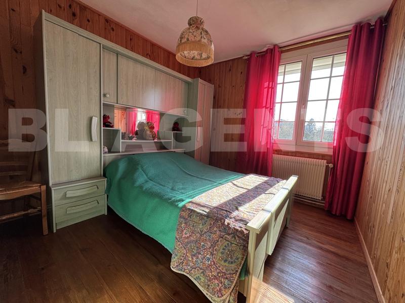 Maison traditionnelle - 110 m² - 6 pièces