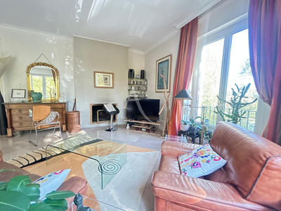 Appartement - 149 m² - 6 pièces