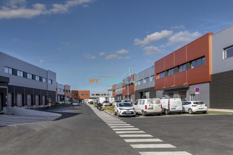 Local d'activité / Entrepôt