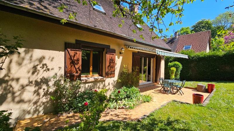 Maison - 158 m² - 5 pièces