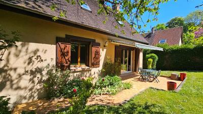 Maison - 158 m² - 5 pièces