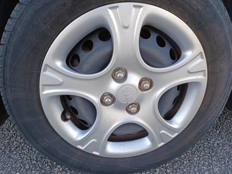 Kia Picanto 1.0 essence MPi 67 ch Bvm5 Active