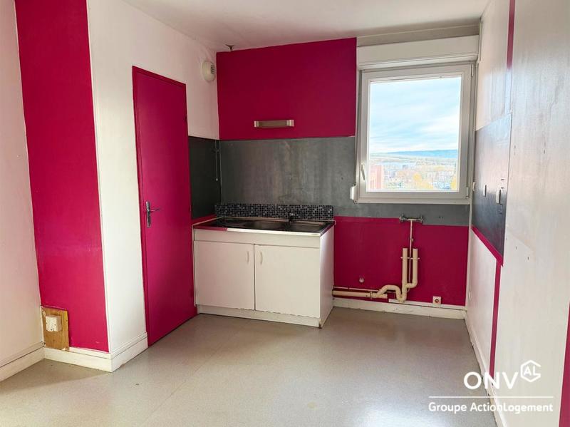Appartement - 80 m² - 4 pièces