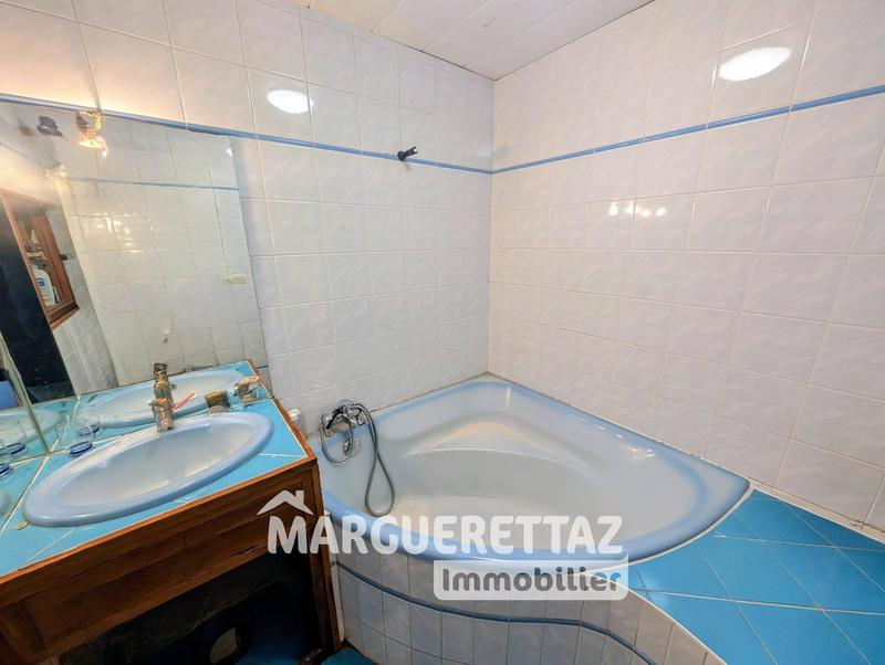 Maison - 170 m² - 4 pièces