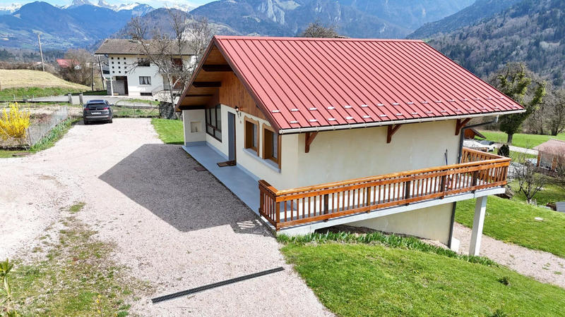 Maison - 125 m² - 5 pièces