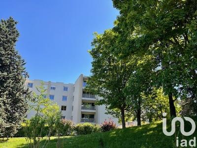 Appartement - 97 m² - 5 pièces