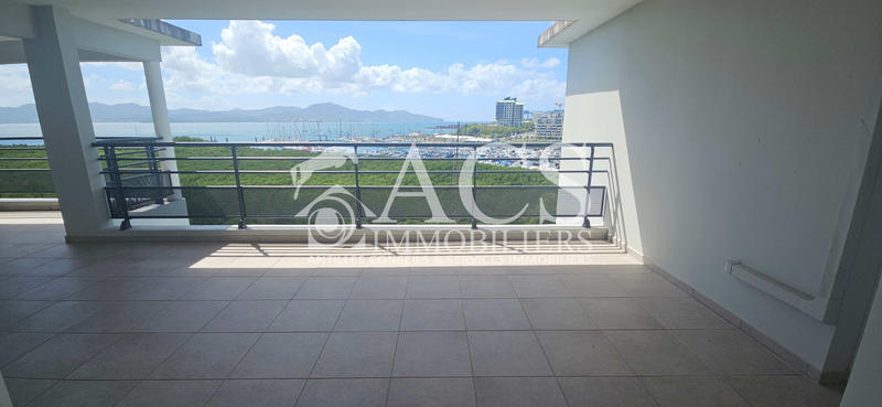 Appartement - 88 m² - 4 pièces