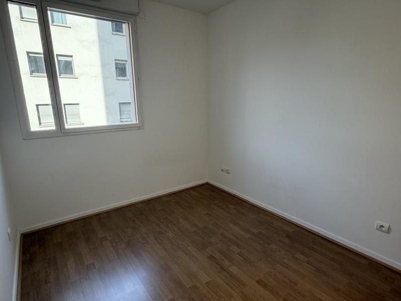 Appartement ancien - 60 m² - 3 pièces