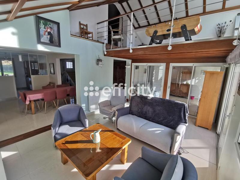 Maison - 142 m² - 7 pièces