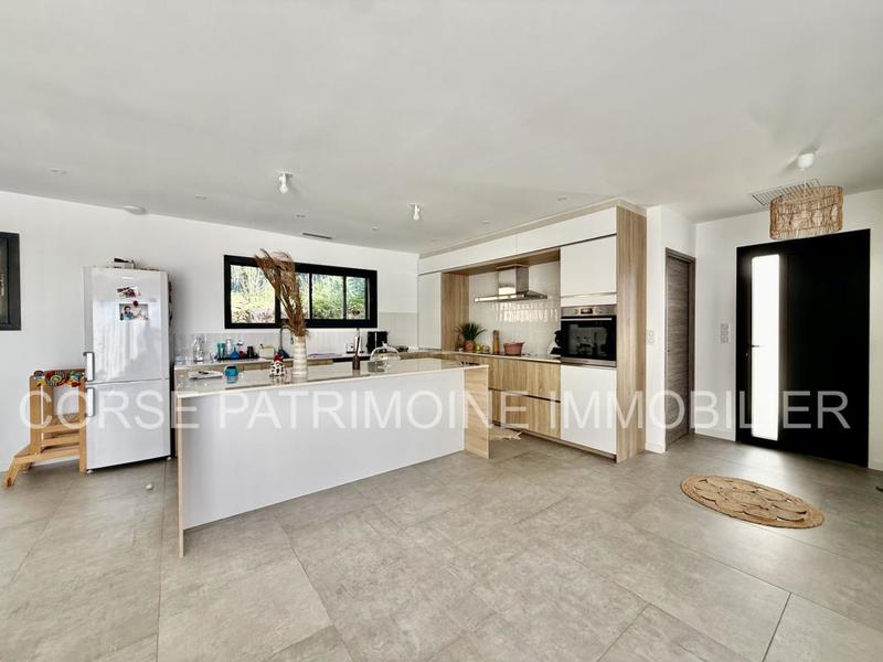 Villa - 130 m² - 6 pièces