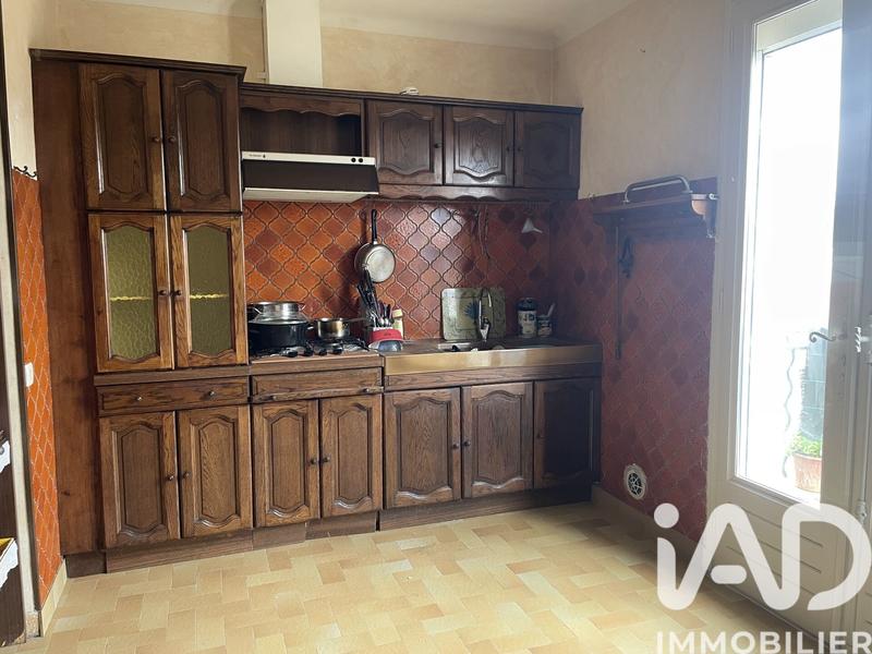 Maison - 77 m² - 9 pièces