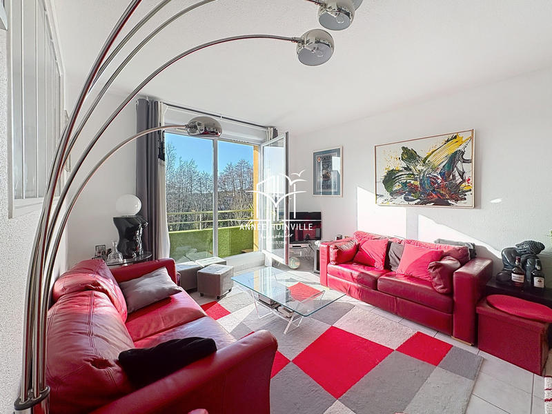 Appartement - 64 m² - 3 pièces