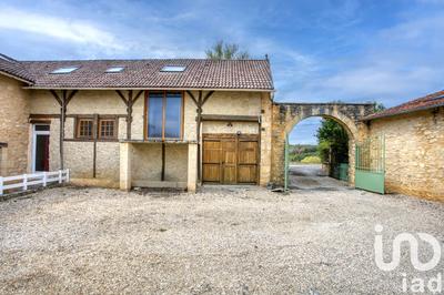 Maison - 550 m² - 20 pièces