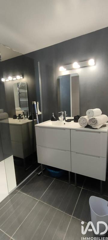 Maison - 231 m² - 7 pièces