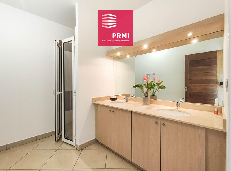 Appartement - 150 m² - 5 pièces