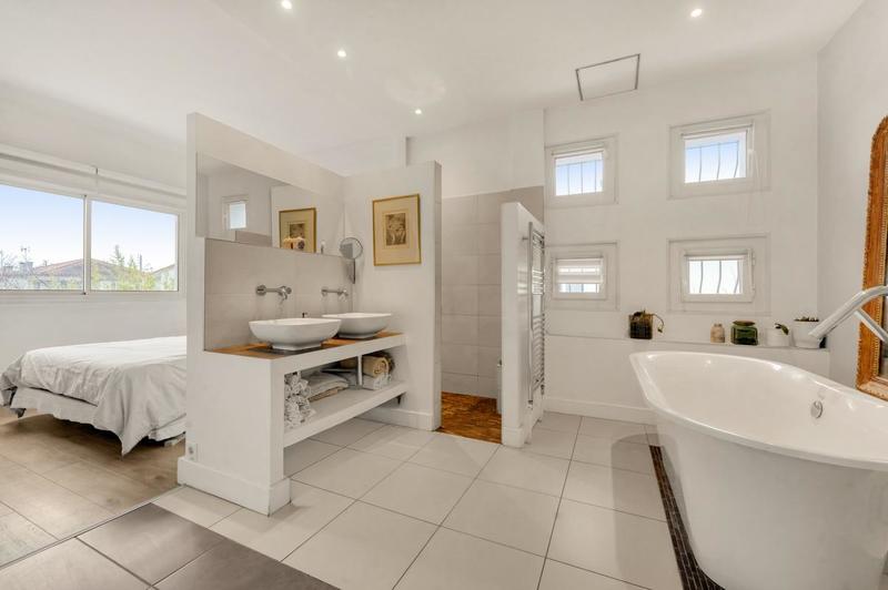 Maison ancienne - 185 m² - 8 pièces