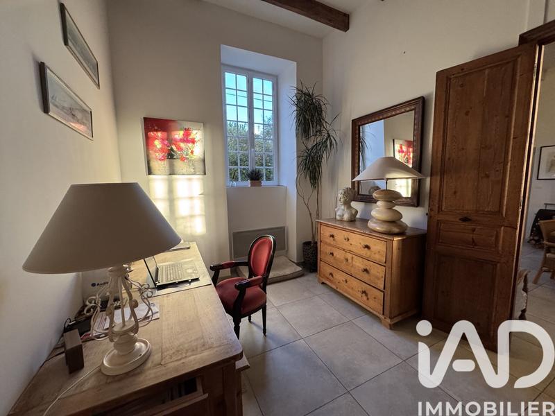 Maison - 215 m² - 7 pièces