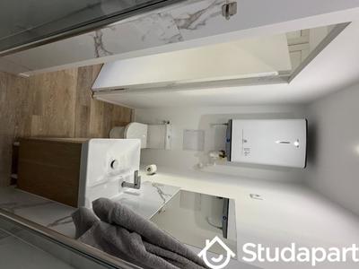 Chambre - 12 m² - 1 pièce