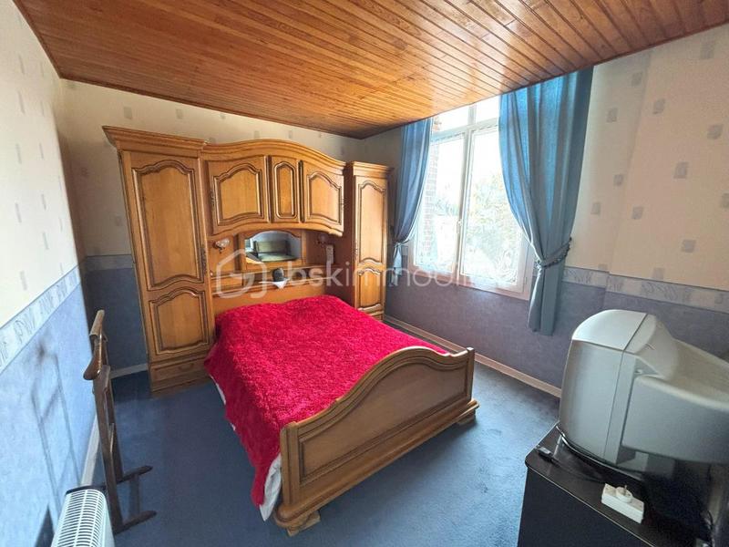 Maison - 230 m² - 7 pièces