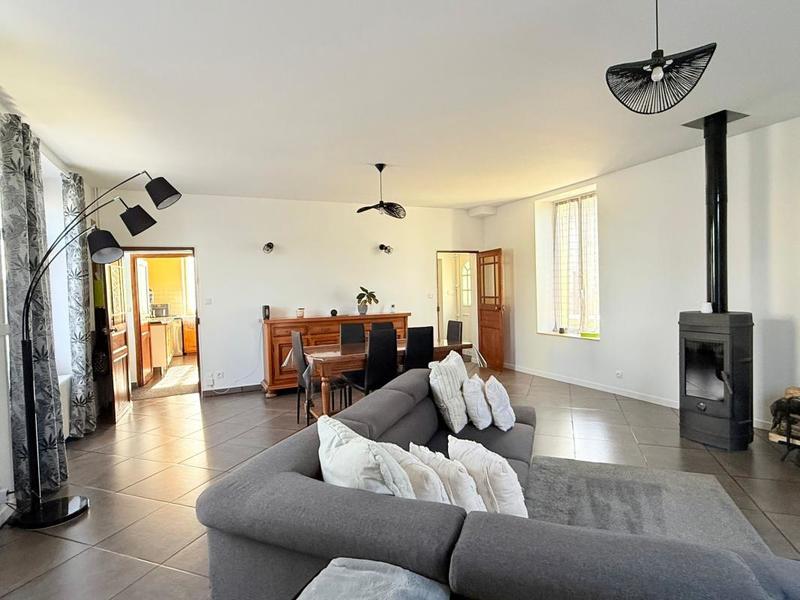 Maison - 120 m² - 5 pièces