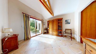 Maison - 356 m² - 5 pièces