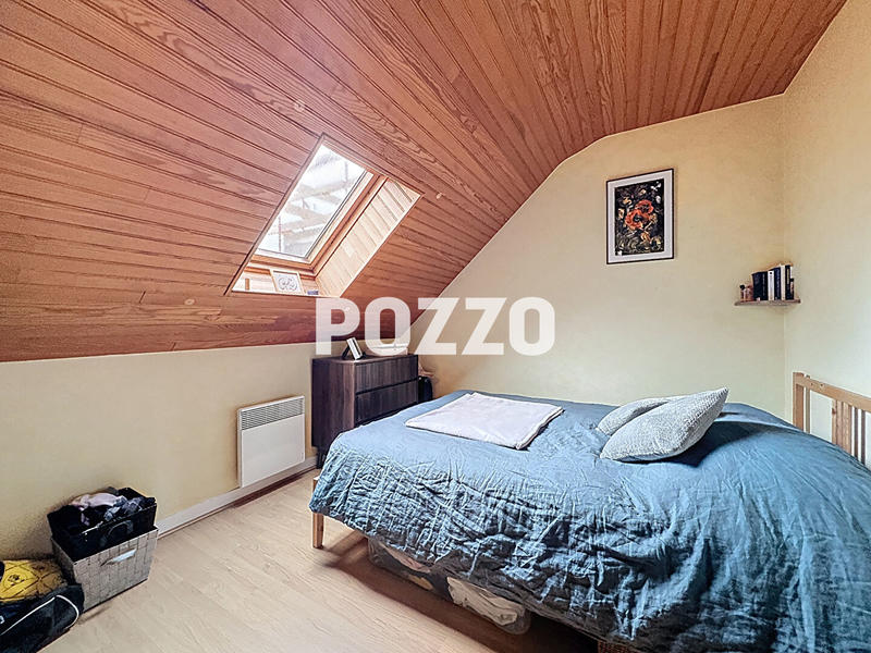 Maison - 90 m² - 6 pièces