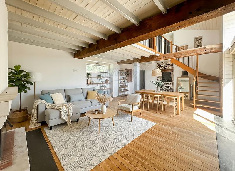 Maison - 164 m² - 5 pièces