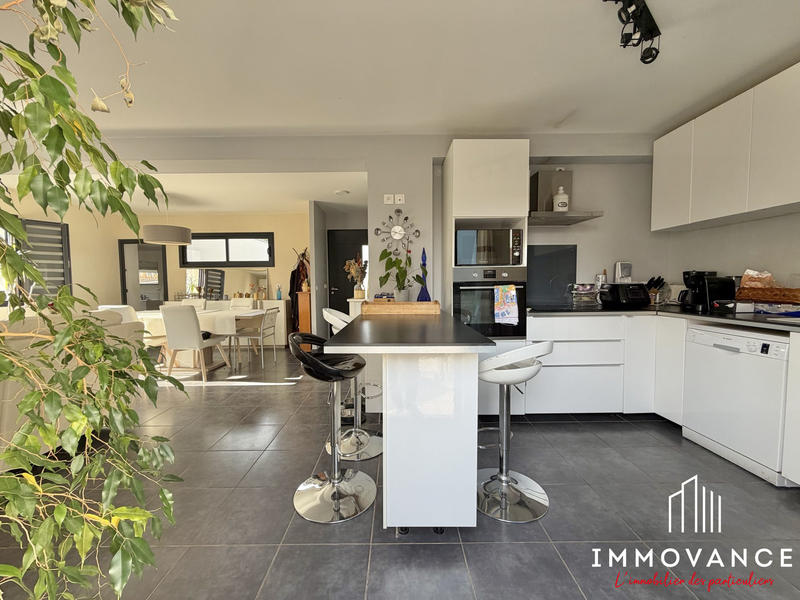 Villa - 105 m² - 5 pièces