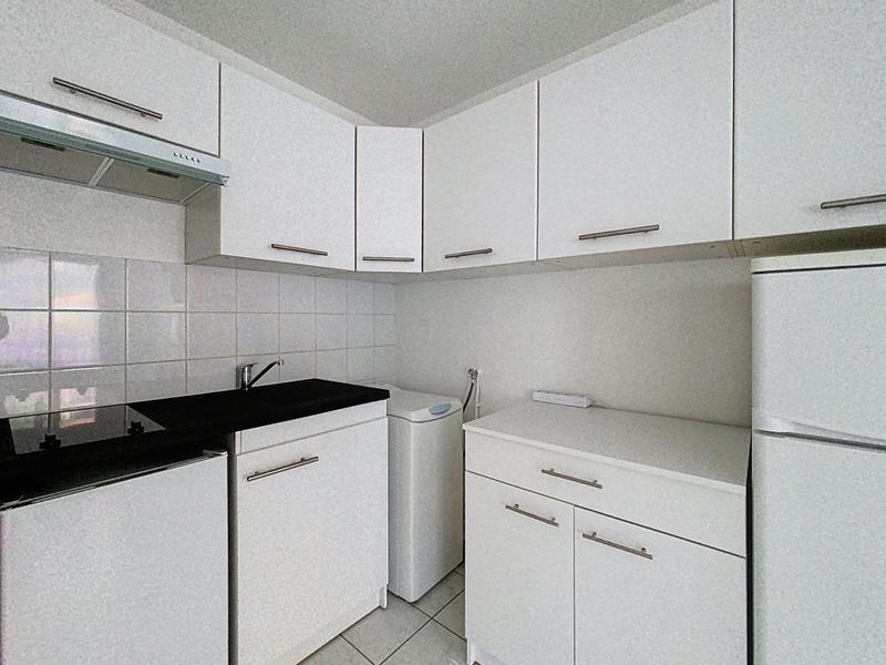 Studio - 30 m² - 1 pièce