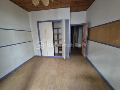 Immeuble - 270 m² - 10 pièces