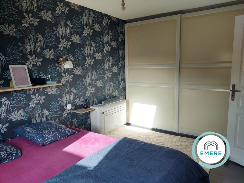 Maison - 99 m² - 5 pièces