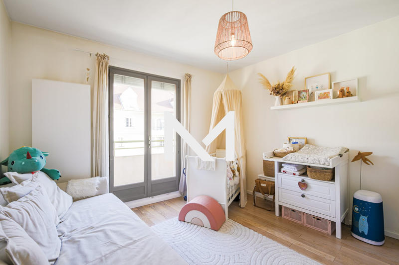 Appartement - 98 m² - 3 pièces