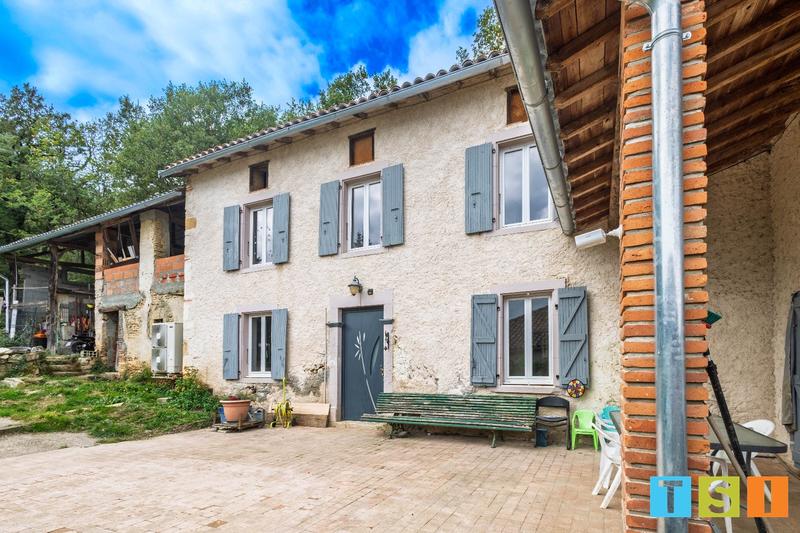 Maison - 161 m² - 6 pièces