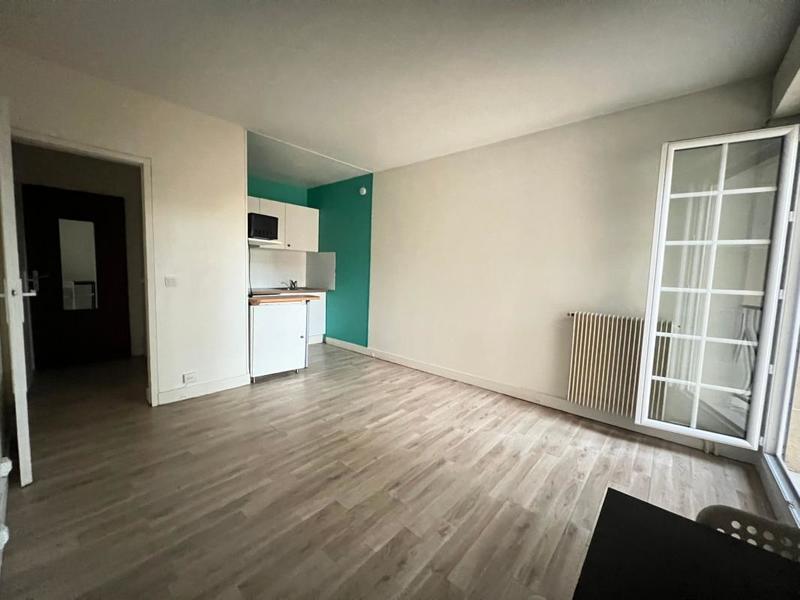 Studio - 24 m² - 1 pièce