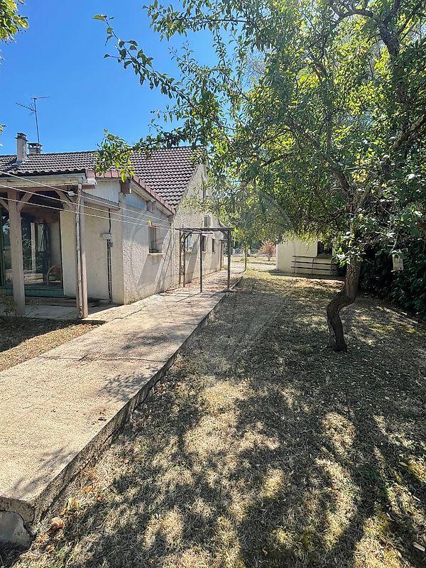 Maison - 152 m² - 6 pièces