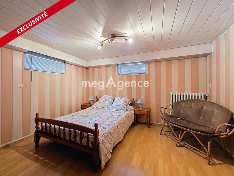 Maison - 107 m² - 7 pièces