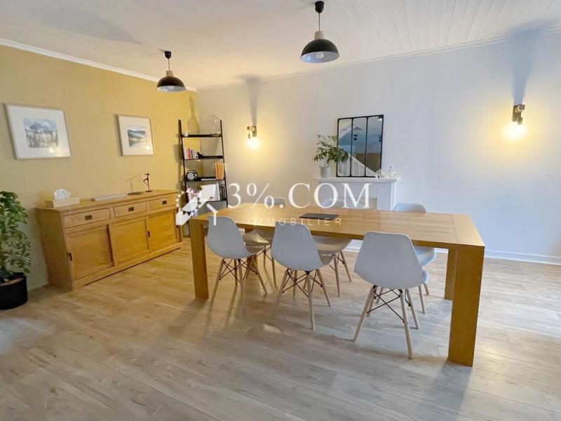 Maison en pierre - 140 m² - 8 pièces