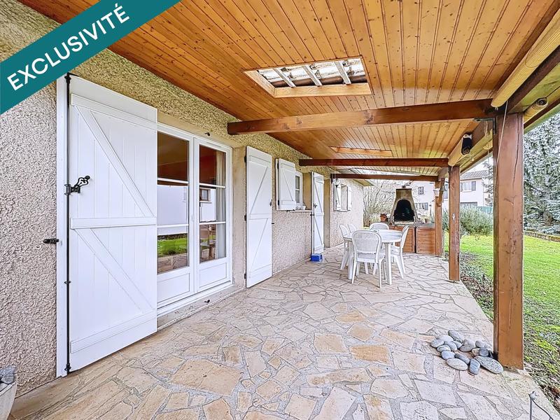 Maison - 90 m² - 5 pièces