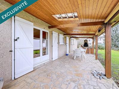 Maison - 90 m² - 5 pièces