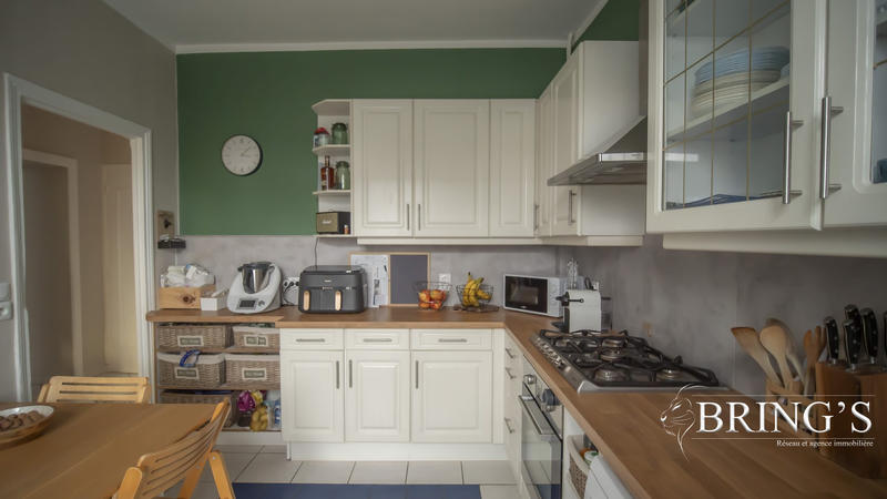 Maison - 98 m² - 5 pièces