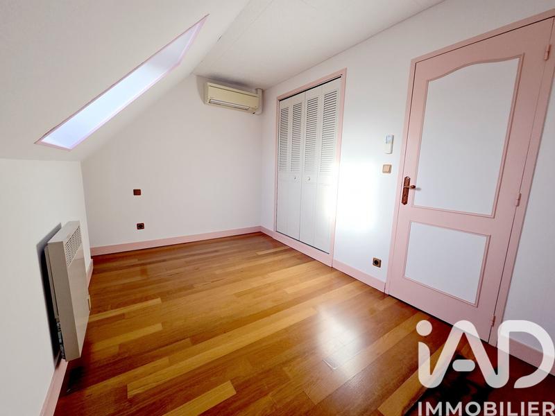 Maison - 108 m² - 7 pièces